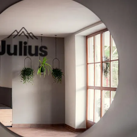 ゲストハウス Julius & ヴァークライン